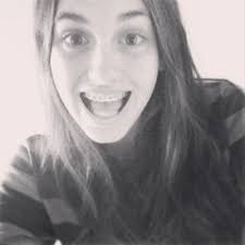 Lauren Maddock (@laurenmadd48)