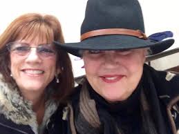 Any photos of the plaque for Anthony's parents?