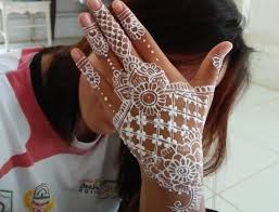 Motif Henna Tangan Putih Desain Henna Henna Pengantin