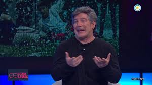 Pachu peña se tentó al explicar su diseño en corte y confección, polémica en el bar: Pachu Pena En A Cara Lavada 1 De 2 Youtube