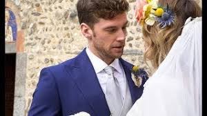 We did not find results for: Le Costume De Marie Comment Bien Choisir Son Costume De Mariage Lanieri Com Youtube