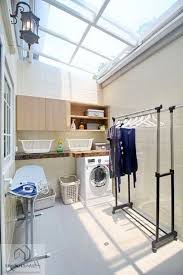 Laundry room atau area mencuci baju identik dengan kesan yang berantakan dan ala kadarnya. 50 Modern Minimalist Laundry Room Ideas For Small Space Laundryroom Laundryroomdecor Laundryroomideas Ruang Cuci Baju Ide Kamar Mandi Ruang Cuci