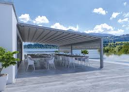 Terrassenüberdachungen aus glas werden speziell für bestimmte bausätze zugeschnitten und harmonieren mit pfosten aus aluminium und anderen metallen. Terrassenuberdachung Mit Montage Oder Als Bausatz