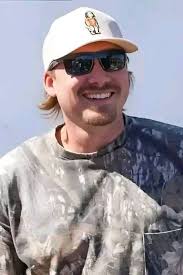 Morgan Wallen seeking attention from loved one