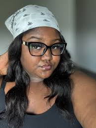 Hi pretty ladies!!! 🤍 I'm Diane, but feel free to call me whatever you  like. I'm 22, from TX, and I'm looking for friends