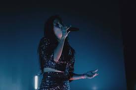 Ana moura sente saudades de prince. Ana Moura Canta Prince Esta Quinta No Arrabidashopping Em Gaia Movenoticias