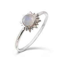 Sun Moonstone Silver Gemstone Ring Studio Jewellery Us In 2020 Gemstone Rings Jewelry Gemstones