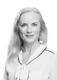 Jennifer Hitchens's Instagram, Twitter & Facebook