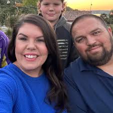 Are there public sand courts in the Ruston area for wrestling practice?