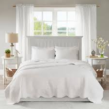 Peacock alley's collection of king size bedding has the essentials to transform your bedroom into a sanctuary of luxury. King Comforters On Queen Beds