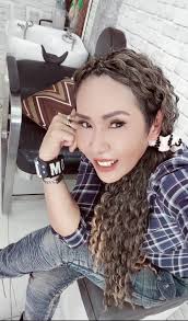 I swear when people actually sit down and talk to me they be like “You  really a cool female” I be wanting to know who told them different😭😭  PLEASE get to KNOW