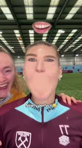 They gave it a go… who won done a better job? 😅👇 #WestHamWomen  #filterchallenge #gametok #woso #football #funnyfootball @Seraina Piubel 77  @Barclays Women's Super League