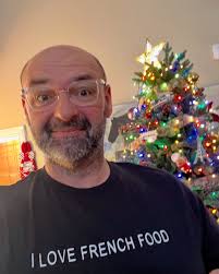 Shout out to Kevin Bratt, who was recently featured in @WineandSpirits  magazine! Kevin is the long-time leader of the @joesseafood wine program  (22 years!) and now heads the @ShawsCrabHouse wine program. Check