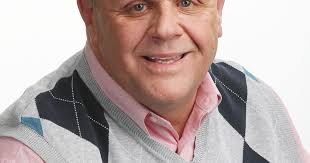 Marx: Father and grandson hold the same court, decades apart