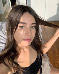 Lily Murray (@lilymurraayyoldaccount) • Instagram photos and videos