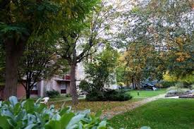Paris Vestiges Du Couvent Des Cordelieres Dans Les Jardins De L Hopital Broca Angle Des Rues Pascal Et De Julienne Xiiieme Paris France Couvent Paris