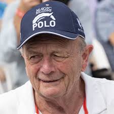 Harvey Norman to keep $22m in jobkeeper despite profits doubling to $462m  in pandemic