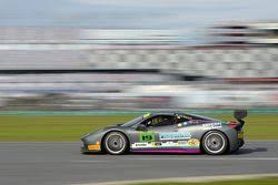 2 gmg racing aston martin vantage amr gt4) quickly gained position on alex welch (no. Chris Cagnazzi Images High Quality Photography