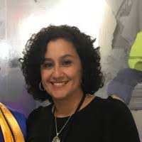 Minerva Muniz's Instagram, Twitter & Facebook