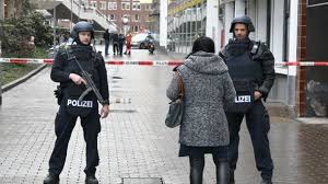 Werden sie teil unseres teams in graz/kärntner straße in einer verantwortungsbewussten bank als filialleiter / filialleiterin. Randalierer In Ludwigshafen Verletzte Bank Filialleiter