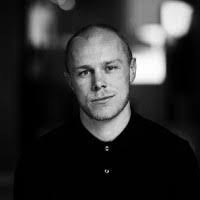 Darryl Claxton's Instagram, Twitter & Facebook