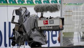 Fc köln heute gegen holstein kiel an. Bundesliga Relegation Termine Und Ubertragung Im Tv Und Livestream