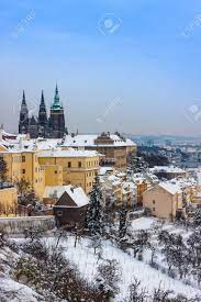 Praga En Invierno Una De Las Ciudades Mas Bellas De Europa Fotos Retratos Imagenes Y Fotografia De Archivo Libres De Derecho Image 23934052