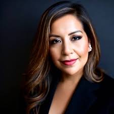 The more natural lighting, the better. How would you like a window like  this in your kitchen? Evelyn MacDougall Global Real Estate Advisor c:  516-554-7513