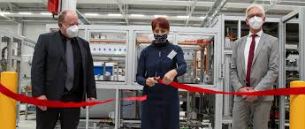 There are 17 companies in the lotus pharmaceutical co., ltd. Sondermaschinenbau Aus Berlin Jonas Redmann