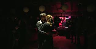 E il tuono difendi questa umanità anche restasse un solo uomo chiamami ancora amore chiamami ancora amore chiamami sempre amore perché noi siamo amore. Chiamami Ancora Amore Trama Attori Cast Finale Dove E Girato Location