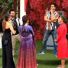New episodes of bigg boss 14 air every every day. Kri8t7vbymr2wm
