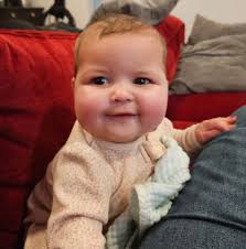 Ugh, just so damn cute 😍🥰 What a blessing 💖