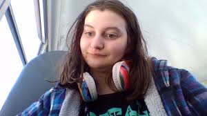 thought id hop in!! which ghoul vibes do i give off ?:)🦇