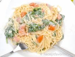 Pasta Med Rokt Lax Och Spenat Recept Rokt Lax Rokt Lax Recept Lax