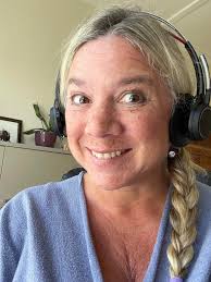 Fourth review for this weekend. Book Review Basic Details: Book Title: All  in the Same Boat Subtitle: Lead Your Organization Like a Nuclear Submariner  Author: Jon Rennie Genre: Business/Management Skills Part of