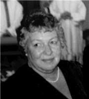 Elizabeth Lapinski's Instagram, Twitter & Facebook