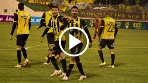 The Strongest vs. Oriente: ¡Crisis y Fútbol al Rojo Vivo en La Paz! - Imagen principal del artículo