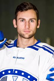 Klitirinos, Lawrence lead men's hockey past No. 7 Hamilton, 1-0