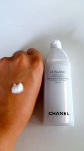 Review Chanel Le Blanc Brightening Moisture Lotion Brightening Concentrate Continuous Action Txc Uv Essential Ms Fancy Pants Tokyo