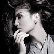 Listen to playlists featuring Lepa Brena -Hajde da se volimo(Mishless  Remix) by Mishless online for free