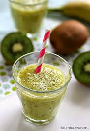 Smoothie D Hiver Detox Vitamine Un Shot De Kiwi D Orange Et De Banane Pour Reprendre Des Forces Smoothies Kiwi Smoothie Recette Recette Smoothie Banane