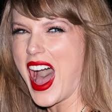 University of Kentucky student Thomas Hazelwood dies of alcohol toxicity at  frat house