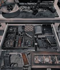 Pin De Mika Shtirlits Em Feature Ksc Em 2020 Facas E Armas Equipamento De Sobrevivencia Itens Masculinos