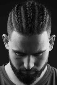 weisse manner mit zopfen 2018 frisuren mit zopf herrenfrisuren zopfe mann