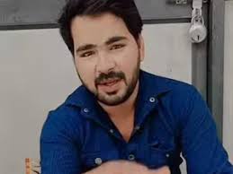 Ekansh Gupta (@ekansh_25)