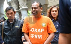 Dato' abdul aziz abdul rahim started off his career in the judiciary in 1975 as a magistrate in alor setar, kedah. Macc Releases Azeez S Son Free Malaysia Today Fmt