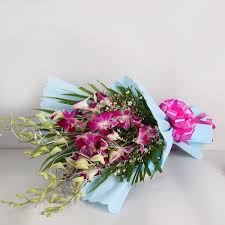 Online Flower Delivery In Delhi Send Flowers To Delhi Rs 399 With 1 Florist Myflowertree In 2020 Online Flower Delivery Flower Delivery Best Online Flower Delivery