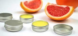 Ich wollte mal einen lip balm selber machen nur hab ich keine vaseline oder bienenwachs. Lippenbalsam Selber Machen Schnellrezept Mit Naturlichen Zutaten Utopia De