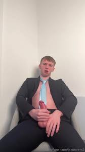 At the office - ThisVid.com 日本語で