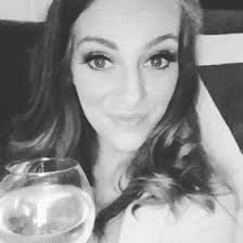 Jennifer Singleton (jennsingleton90)